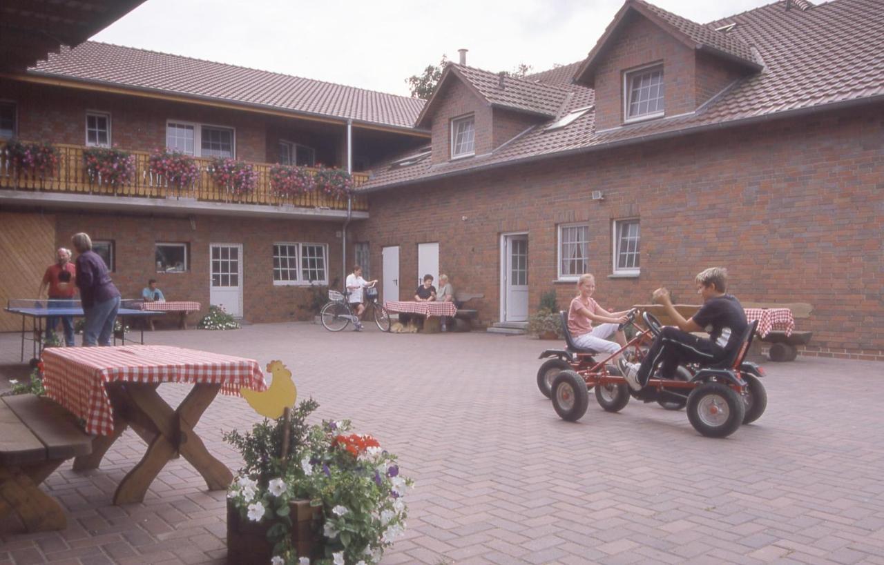 Ferienhof Meyer Landhotel Petershagen Dış mekan fotoğraf